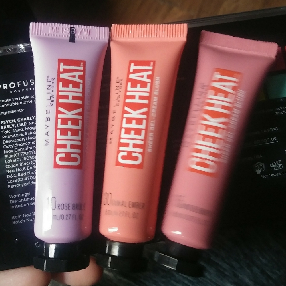 Maybeline cheek heat cream blush